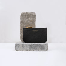 Load image into Gallery viewer, Earth Credit Card Case in Pineapple Leather Pinatex